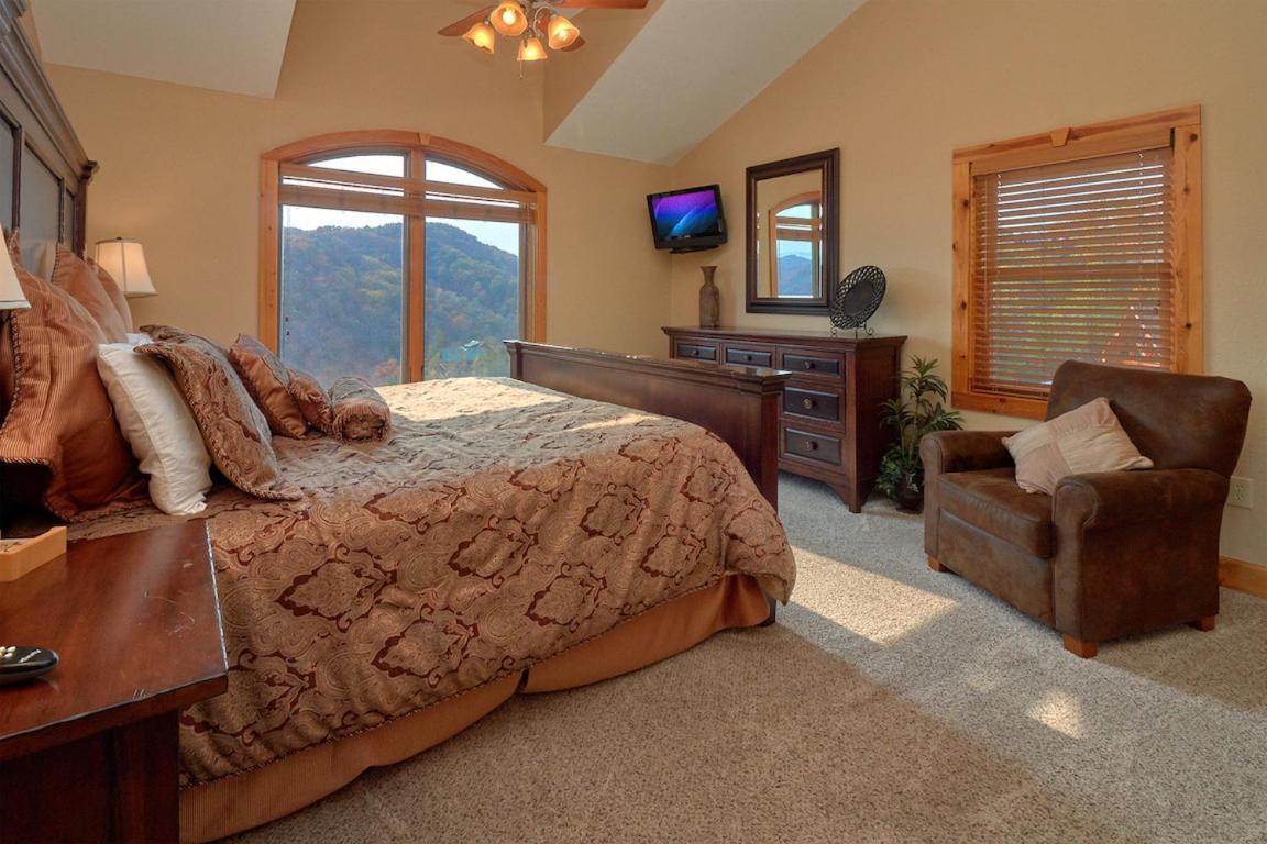 Journey'S End, 5 Bedrooms, Sleeps 12, Private Outdoor Pool, Theater, Sauna Sevierville Exteriér fotografie