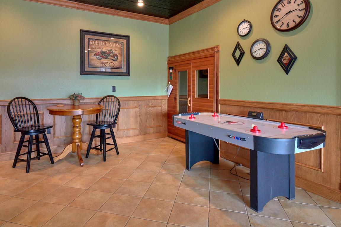 Journey'S End, 5 Bedrooms, Sleeps 12, Private Outdoor Pool, Theater, Sauna Sevierville Exteriér fotografie