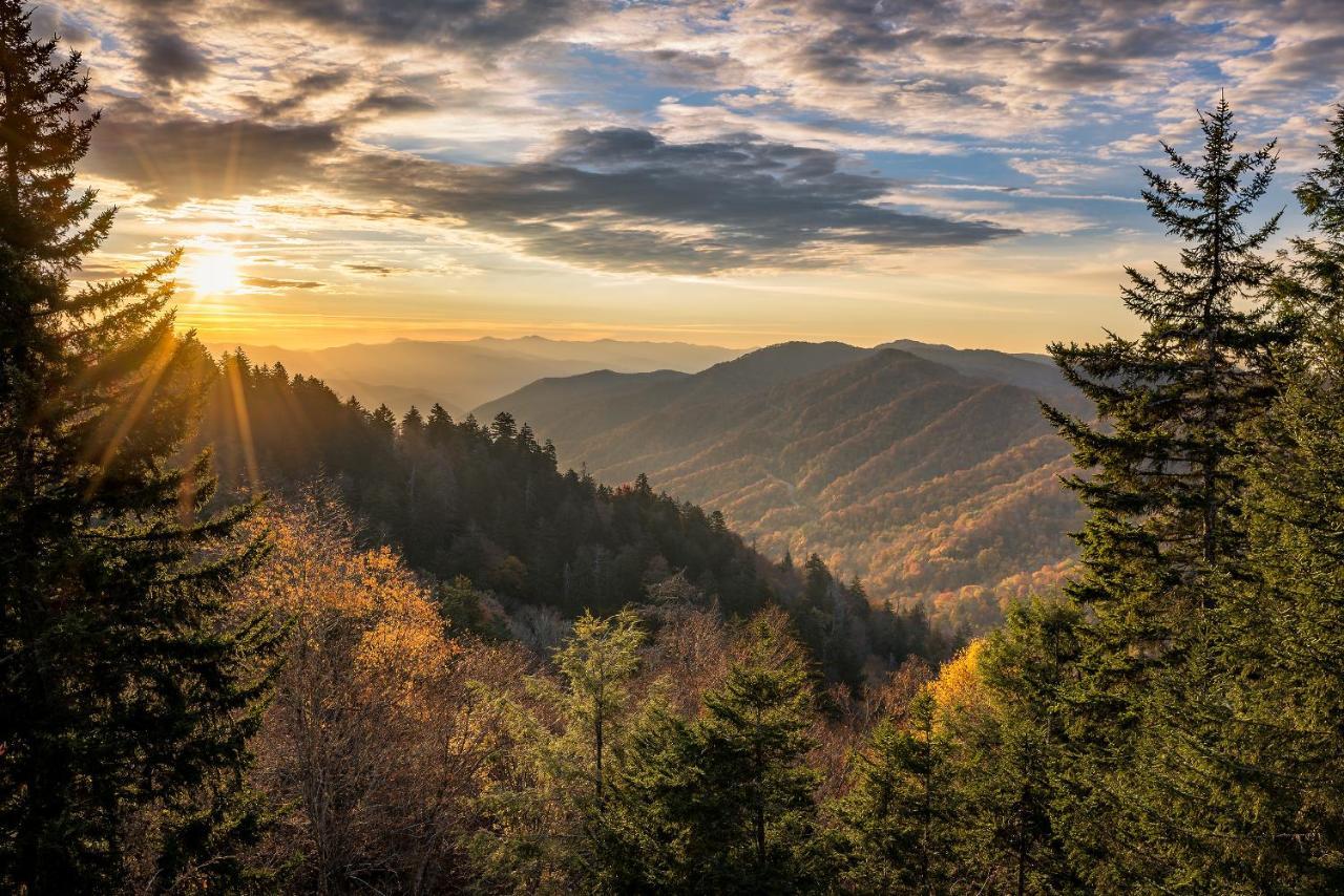 Journey'S End, 5 Bedrooms, Sleeps 12, Private Outdoor Pool, Theater, Sauna Sevierville Exteriér fotografie